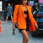 Ebru Akel Instagram - Biraz alisverise cikalim 🎃 sonu surprizli 🍊🧡🍋🍊🥕Herkese harika bir hafta diliyorum 🍁🍊🧡