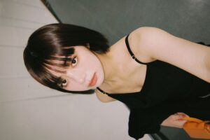 Elaiza Ikeda Instagram - TGCでのメイクは春らしく
軽やかなカラーで淡く柔らかく
@annashimazaki.com77 が
仕上げてくれました🌸