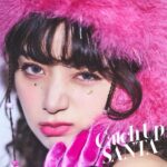 Elaiza Ikeda Instagram - 2022.12.07 New Single 💝「Catch Up SANTA」💝 リリースします🎅✴︎❇︎ 12月だねえ クリスマスだねぇ〜〜〜 今年目一杯頑張ったみなさんが 1秒でも多くハッピーな時間を過ごせるよう キラキラワクワクなクリスマスソング作りました🙇‍♀️💗 7日、私も楽しみだ！ #Repost @umusicjapan ・・・ #ELAIZA ⋱🎄 Xmas Song 配信決定 🎄⋰ 𝟚𝟘𝟚𝟚 .𝟙𝟚.𝟟 (wed) New Single「Catch Up SANTA」🎅 ELAIZA SANTAからみなさまへ 哀愁の中にも少しほっこりした気分にさせてくれる、 この時期にぴったりの楽曲を贈ります🎁 MVも近日公開！ 続報をお楽しみに...♡ #CatchUpSANTA #ケチャップサンタ