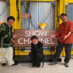 Elaiza Ikeda Instagram - 看板の前に座ってしまったせいでお誕生日みたいになってしまいましたが、SHOWチャンネルに出ることを伝えたい写真です！ そしてその後は #祈りのカルテ　第2話 一緒にみよー！ #実は仲良しムロさん