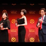 Elaiza Ikeda Instagram - 歴史あるスコッチウイスキー、 シーバスリーガルのブランドアンバサダーを務めることになりました! 愛と信念を持って多くの人に愛され、支持され続けたシーバスリーガルのファミリー になれることがとても幸せです。 ブランドが掲げる『I Rise We Rise』とい うテーマ。 日本では『ハートを、そそごう。』という 解釈で制作された TVCM が本日よりシーバ スリーガル公式ウェブサイトにて先行配信 となります。 メイキングでは私たちチームがハートを注ぐ瞬間が盛りだくさんなので是非🤍 @chivasregaljp #シーバスリーガル #ハートをそそごう #IRiseWeRise #ChivasRegalxElaiza