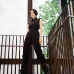 Elaiza Ikeda Instagram - BURBERRY OMOTESANDO 春夏の新作がどれも綺麗で 街をエネルギッシュに歩く自分がふと頭によぎり このお洋服を着て快活に生活したい！と力が漲ってくるのを感じました🤍
