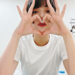 Elaiza Ikeda Instagram - 後ろの消毒系の存在感