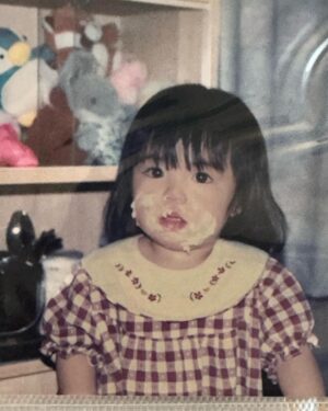 Elaiza Ikeda Instagram - 大掃除中、母と思い出に浸っちゃって進まない。

今年もありがたい目まぐるしさでした。
お世話になった皆様に、応援してくれている皆様に、感謝。