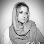 Elizabeth Lail Instagram - 📷: @bradley206
