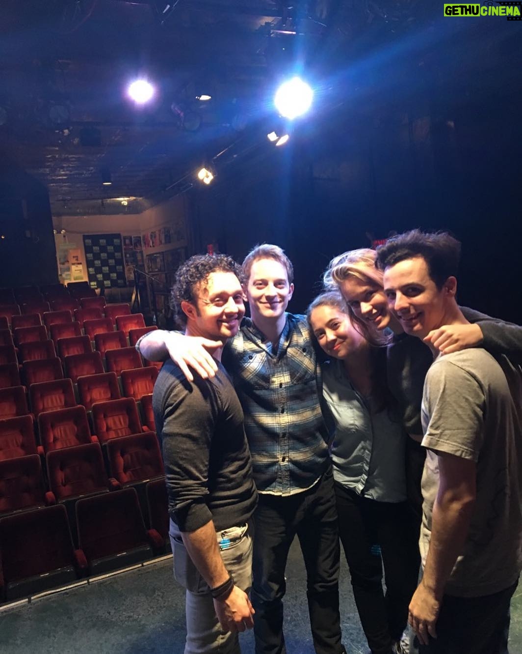 Elizabeth Lail Instagram - Gangs all here! #nibbler #theamoralists #rattlestick 👽dream team