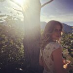 Elizabeth Lail Instagram - @amberconey photography #deadofsummer