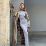 Elsa Hosk Instagram - Like butter @helsastudio jersey backless gown 🧈