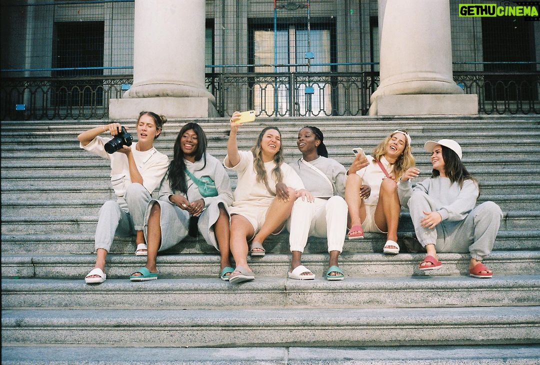 Emily Bett Rickards Instagram - This is the new nostalgia @kissxclub I’m beyond excited to launch our new collection tomorrow. Inspired by the vintage pieces in our own closets! This year has sparked new ways to be creative, cultivate relationships and find comfort. These women are some of the people responsible for making it allllll worth it. They the Club. You da Club. XX
