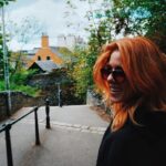 Emily Bett Rickards Instagram - Friends capture you best... thanks to professional friendtographer @jeanluc for capturing a major moment of the Jet Lag Diaries