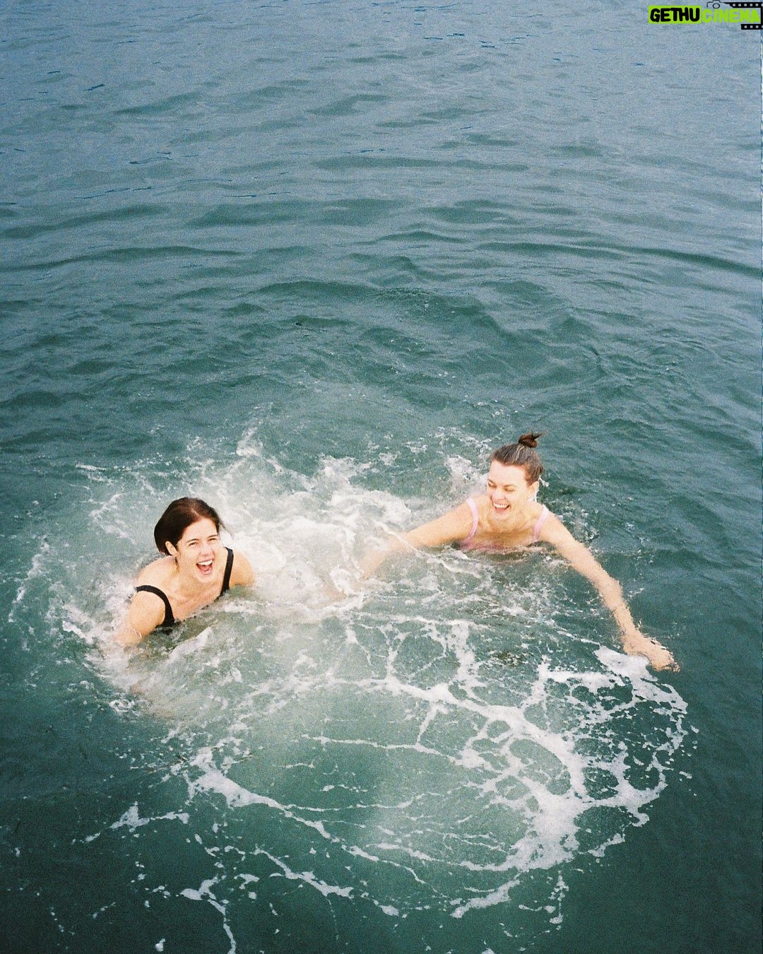 Emily Bett Rickards Instagram - Polar plunging in the Pacific made better by ice aficionado @megoharacreative 🙌🏼