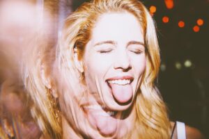 Emily Bett Rickards Instagram - Let’s do this weekend🌈 📷: @catherinepowell