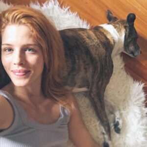 Emily Bett Rickards Instagram - ⚠️ Ophie and I are both not wearing pants in this photo but we are also not wearing makeup 😱 BECAUSE for every #RFGoNaked selfie posted today means a $1 donation to @buildon - an amazing organization I love going naked for every year. They help build schools in countries that need it most and empower their local communities through education. Please take your selfie and use the hashtags #buildon #rfgonaked - everyone can participate dudes ladies even dogs as seen here! Thanks for your support everyone let’s build the world back together.