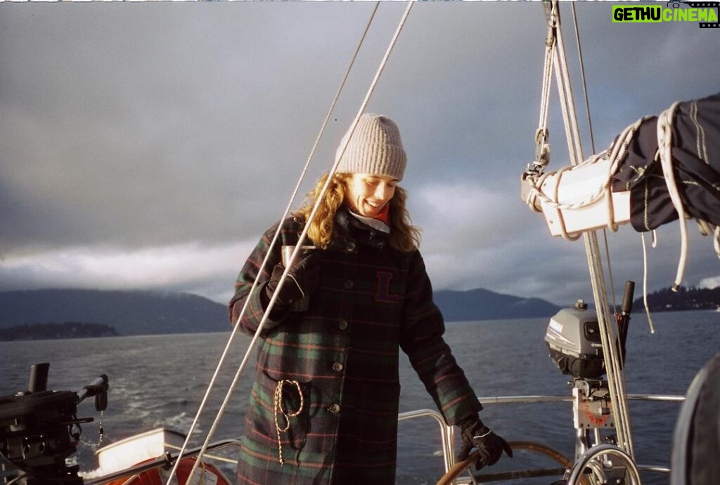 Emily Bett Rickards Instagram - Sailing. in winter.. in Canada…. 🥶