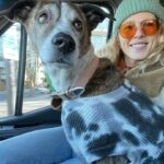 Emily Bett Rickards Instagram - “MOM YOU MISSED THE TREAT STORE! U-TURN!”