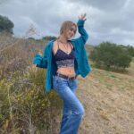 Emily Skinner Instagram – Dancing to the music in my mind