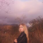 Emily Skinner Instagram - On film in the canyons by @__jbeezy_