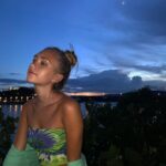 Emily Skinner Instagram - Stop trying to hex the moon>:( look how pretty she is leave her alone Chattanooga, Tennessee