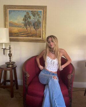 Emily Skinner Instagram - Blue jean baby