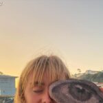 Emily Skinner Instagram - Ur birthday was yesterday but u like to celebrate all month so happy birthday to the most important person in my life. There will never be words to describe how much you mean to me. Thank u for being my light❤️