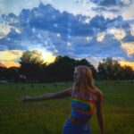 Emily Skinner Instagram - BOOGIE TIME🕺🏻🕺🏻🕺🏻🕺🏻 Nashville, Tennessee