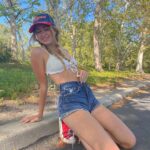 Emily Skinner Instagram - How sweet