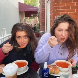 Emma Kenney Instagram - Its @briellebarbusca birthday . She’s a hilarious, intelligent, thoughtful, gorgeous, trendsetting bad b*tch and im so grateful she is my best friend 😚🥰😍😌heres to another 10 years plus of daily never ending conversation 🥂