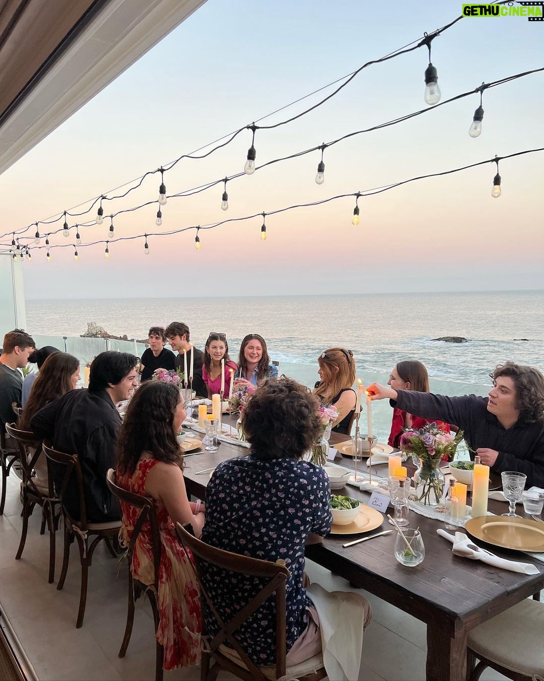 Emma Kenney Instagram - Life by the beach sure is sweet! Malibu, California