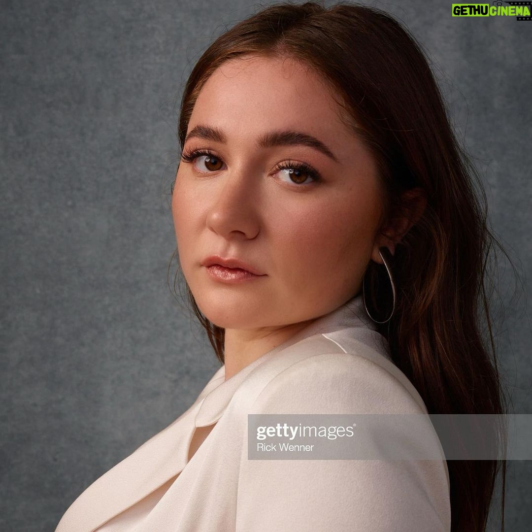 Emma Kenney Instagram - My Love Affair with Marriage world premiere @tribeca this weekend πͺ seeing @signebaumane words and vision come to life at my faaavorite film festival in the world was so special, more on distribution soon π€
