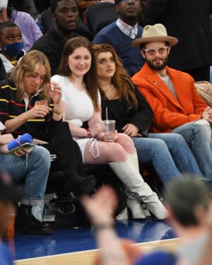 Emma Kenney Instagram - @nyknicks thanks for the best night ever