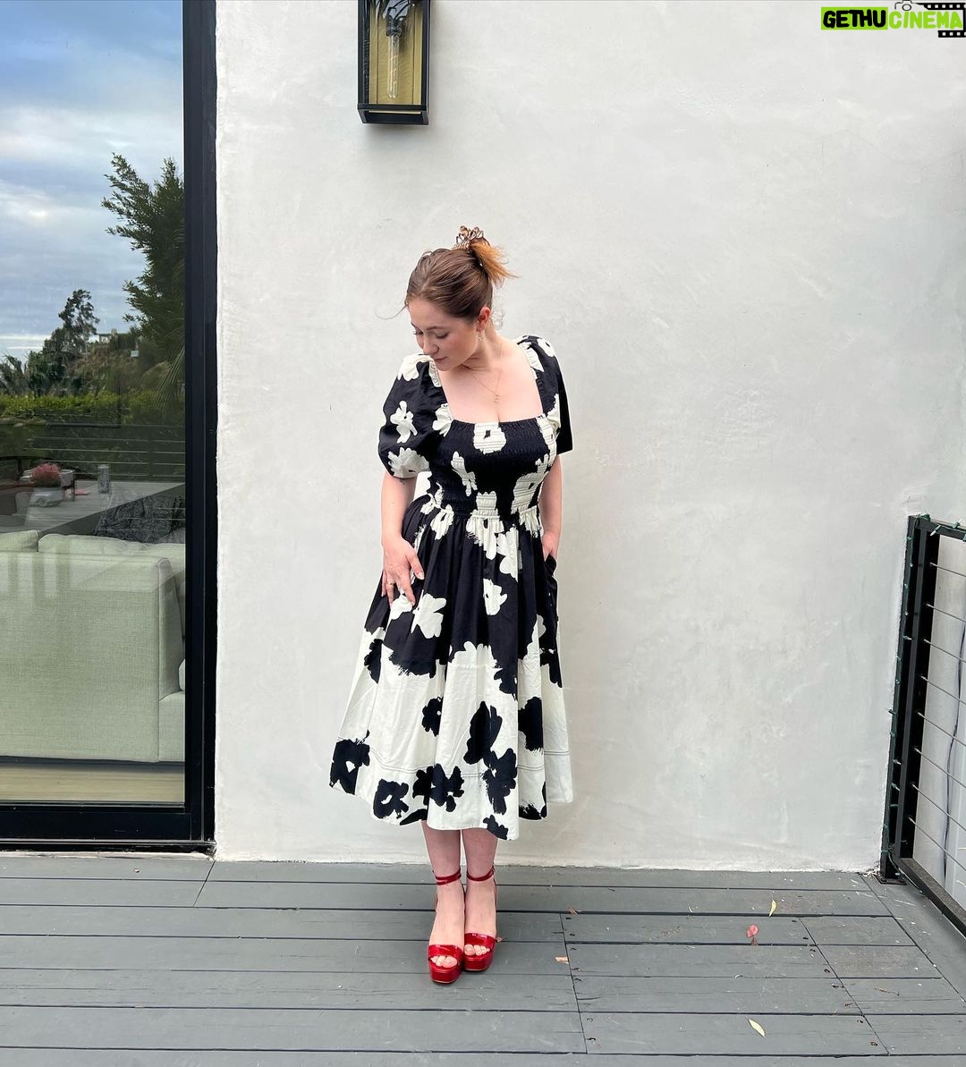 Emma Kenney Instagram - This dress was made for dancing
