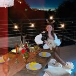 Emma Kenney Instagram - Thanks @thepicnic.collective for helping me host the coziest Friendsgiving ever 🤎 🐻 Los Angeles, California