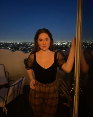 Emma Kenney Instagram - Goodbye Los Angeles, Helloooo Hollywood! <3