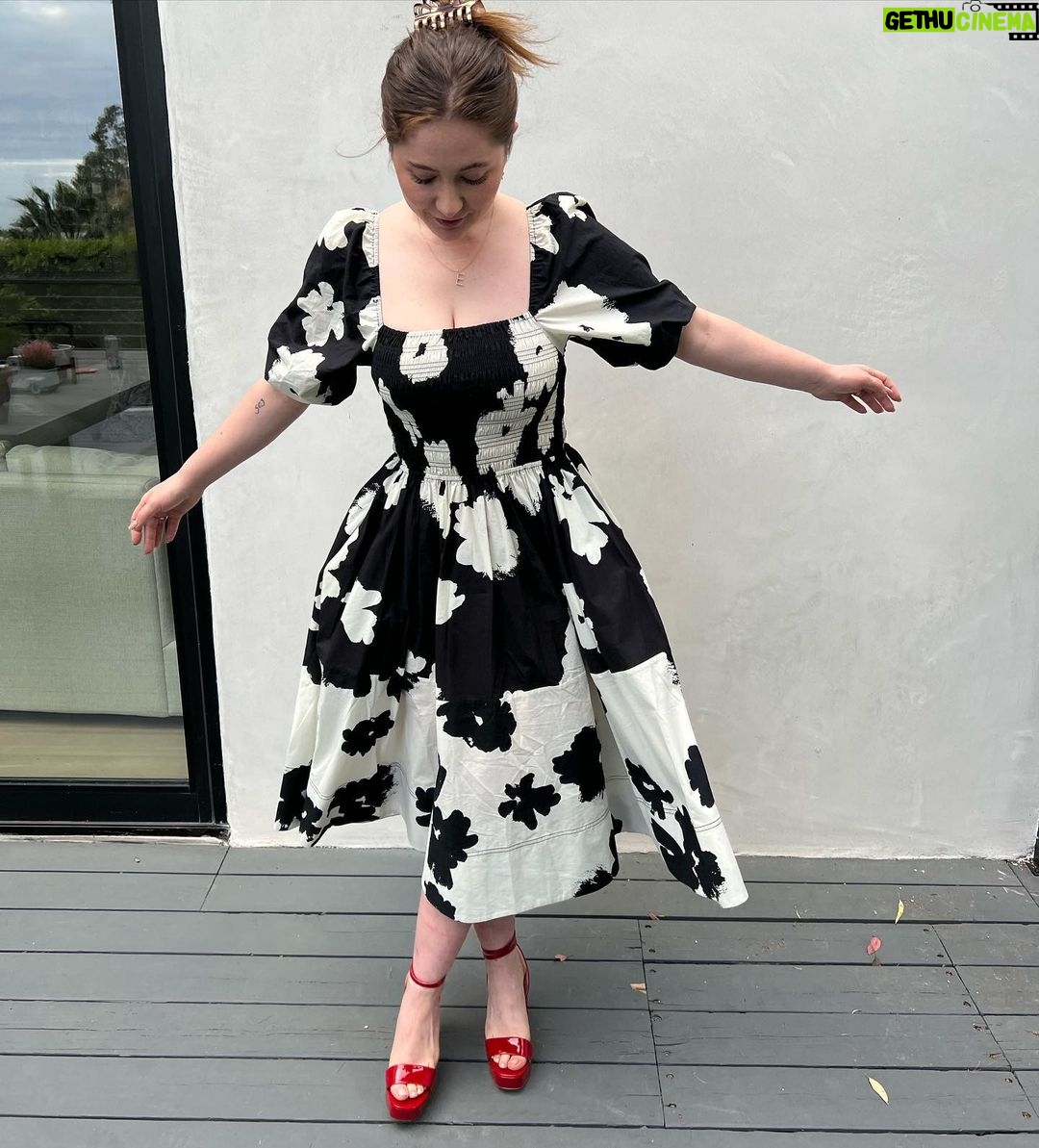 Emma Kenney Instagram - This dress was made for dancing