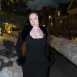Emma Kenney Instagram - Did you even see the snow if you didn’t get a photo in earmuffs? Aspen, Colorado