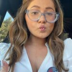 Emma Kenney Instagram - 2021 in selfies I texted to my bf or group chat
