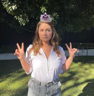 Emma Kenney Instagram - Yesterday, I was just a girl. Today, I am the birthday girl.