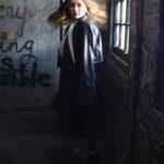 Emma Kenney Instagram - Au naturel, clearly. @the.baremag @tina_turnbow Brooklyn, New York