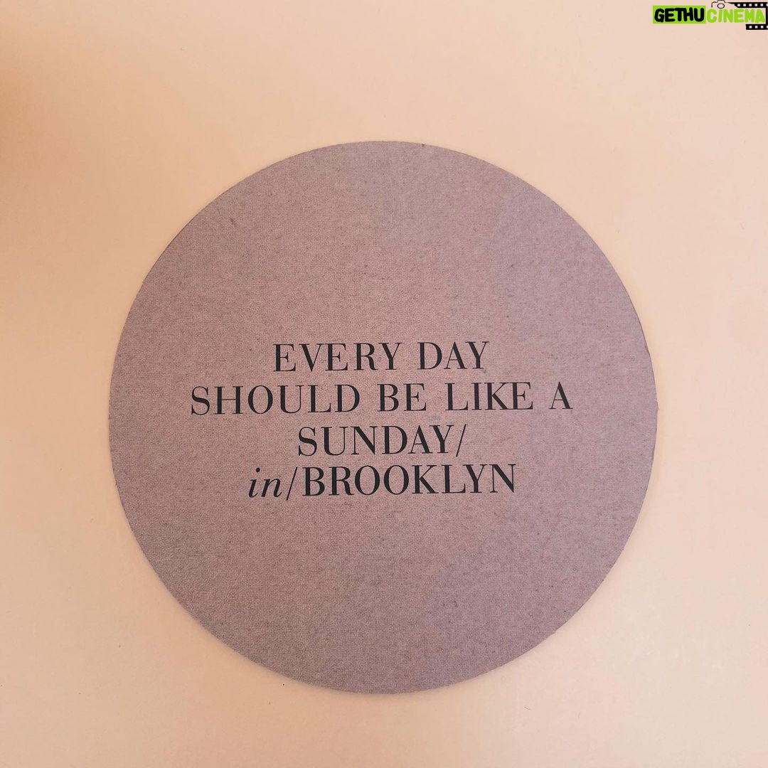 Emma Kenney Instagram - Until we meet again, Brooklyn... thanks for the hospitality @thehoxtonhotel 🖤 Williamsburg Brooklyn,n.y.