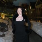 Emma Kenney Instagram - Did you even see the snow if you didn’t get a photo in earmuffs? Aspen, Colorado