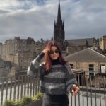 EnjoyPhoenix Instagram - Week 11 🗓️ 1. moi 🤝🏻 trépied 2. 5 ans 🩶 3. La nouveauté @leavesandclouds m’a demandé du courage 🥹 4. Je venais d’apprendre une bonne nouvelle 🥲 5. Ma vue ce matin 🏴󠁧󠁢󠁳󠁣󠁴󠁿 6. Petit bain de soleil pour la star Nova 🐈‍⬛