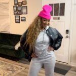 Erica Campbell Instagram - My kid said I look cute❤️ @thekrissc