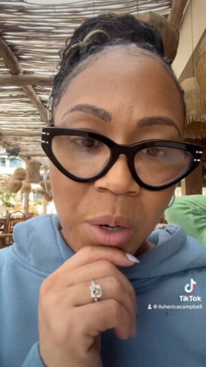 Erica Campbell Instagram - Listen wives across the land! God is going to use us to help our husbands to share. They’ve been struggling, and we are the vessels that God is going to use to help them, share their food, and not complain! To be cheerful givers! Give and I’ll give it back to you @warryncampbell  press down, shaking together, running over! isn’t that what you want, sir!? 🤣🤣🤣 
Should he share??

#marriedlife  #lovelessons