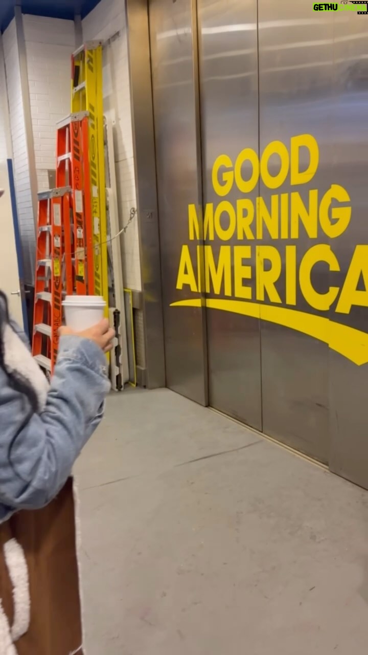 Erica Campbell Instagram - I did a thing today y’all! 👀✨ Check your local listings and tune in to @abcgma3 !