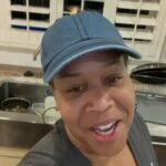 Erica Campbell Instagram - Yall @imericacampbell over here killin me talm bout she can hear better with her wig off🤣🤣🤣. Yall im crine😂. She look a mess but she doin her good writing tho! #newmusic but for #TinaCampbell tho. The Mary’s are coming afterwhile. Just hang on in there with us while we’re on our personal journeys, mkay. Be not weary, in hanging in there with the Mary’s, for in due season, we comin back, if you faint not🙏🏾😁. #funtimes #songwriter shenanigans #webackatit