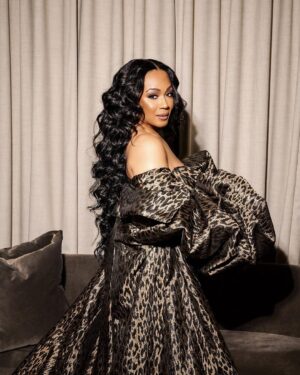 Erica Campbell Instagram - Grammys 2024!! I always win…trophy or not!! Subscribe to LoveErica.com and see you on tour @onehallelujahtour 

Styled by @stylistjbolin 
Assistant stylist: @mr.racy 
Dress: @jaellofficial 
Shoes: @flordemariacollection @stylepr 
Earrings: @grahamcruz.studio 
Hair: @allthatjazzglam 
MUA: @akilah82 
Fashion PR: @stephanijstyle 
Grammys: @recordingacademy 

📸: @cyndiibee_