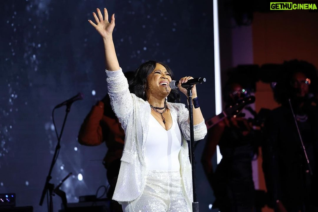 Erica Campbell Instagram - Feeling it all from #EricaCampbellās performance. š¤ #BMCHonors