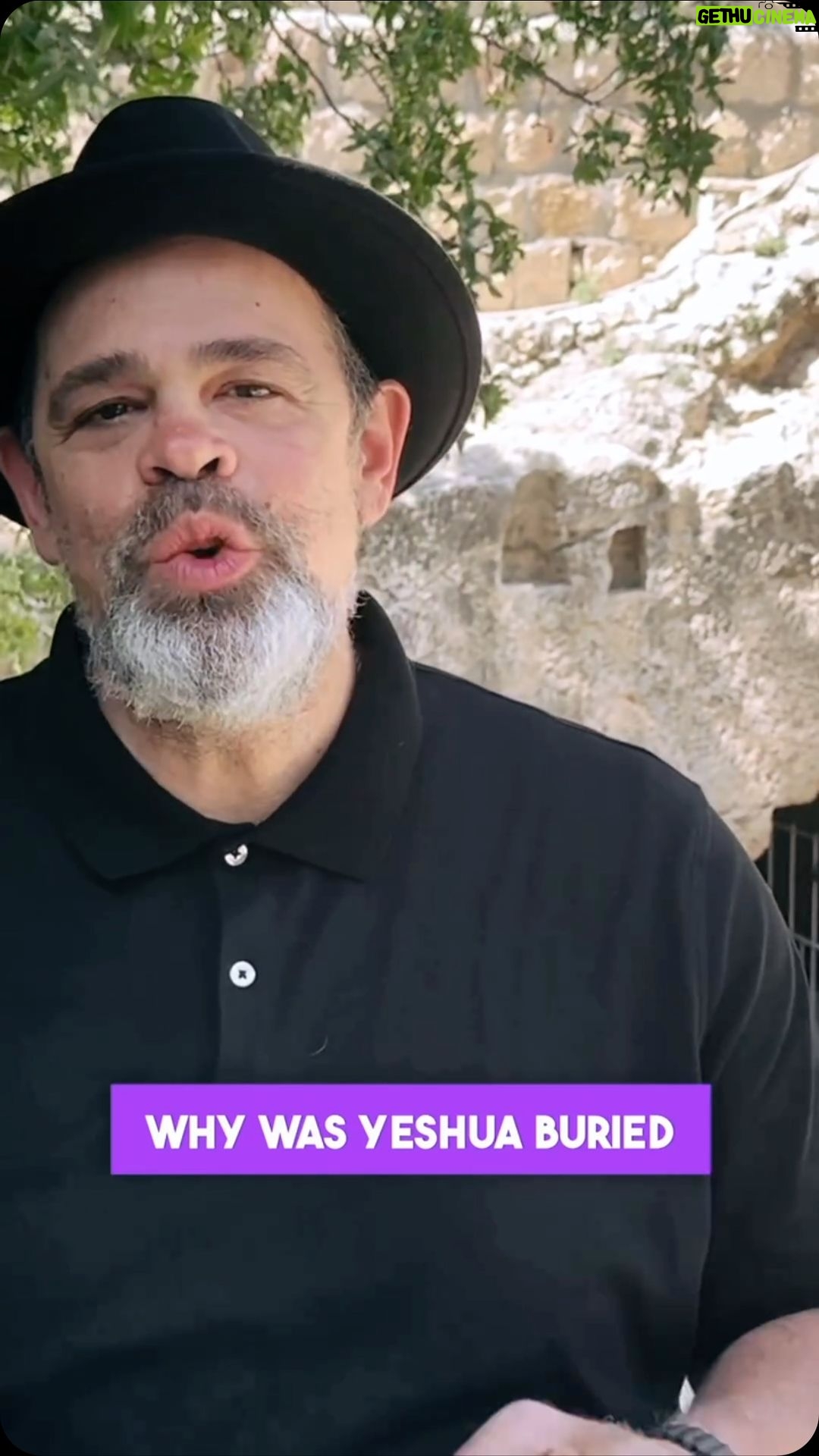 Erica Campbell Instagram - Repost from @rabbijasonsobel • 🤯🙌🤯☀️Don’t look for the living among the dead! He Is Risen!!! Every detail of the story matters! #resurrection #thetomb #easter #rockroadrabbitours