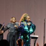 Erica Campbell Instagram - It’s only about winning souls for Jesus! @tashacobbsleonard @jekalyncarr @onehallelujahtour 🎥 @matt.wiley_