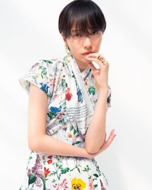 Erika Toda Instagram - 💜❤️💙